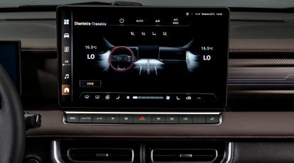 Conectividade inteligente com telas de 12,3”