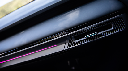 Tecnologia inteligente com conectividade total ao smartphone