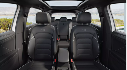 Espaço para até 7 ocupantes com muito confor