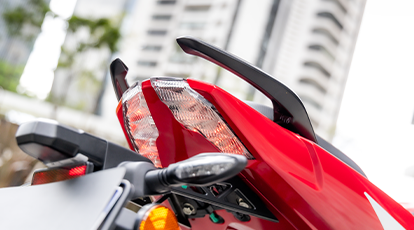 Freios a disco com ABS para máxima segurança