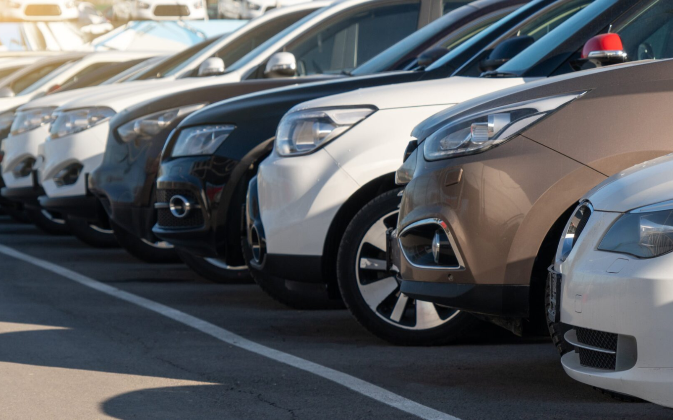 Thumbnail Carrera Seminovos: por que comprar em concessionária reduz o risco de problemas futuros? 3