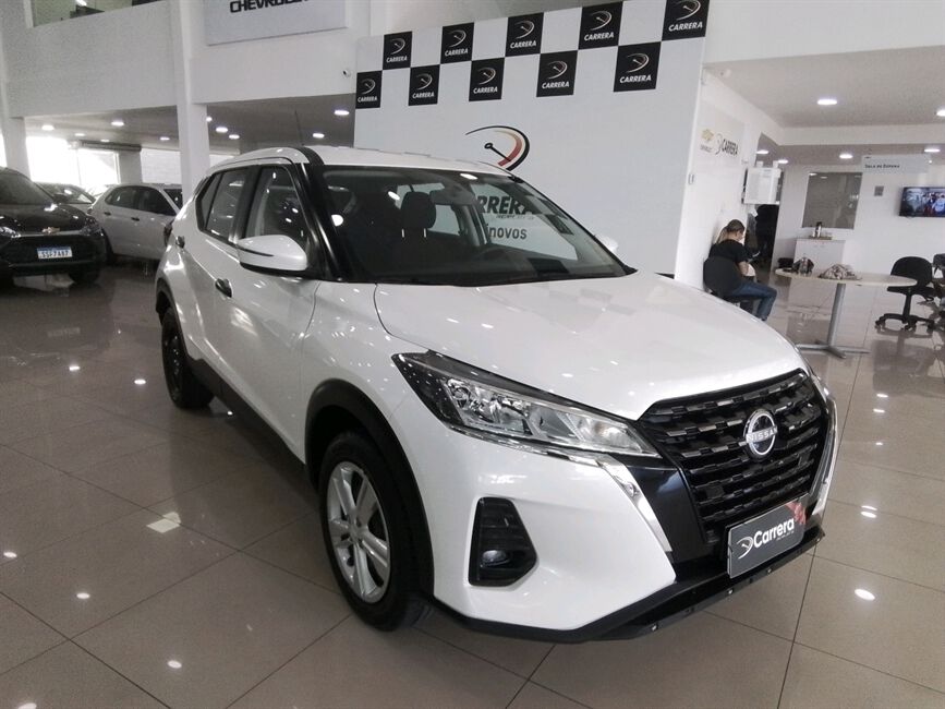 KICKS PLAY 1.6 16V FLEXSTART ACTIVE PLUS XTRONIC