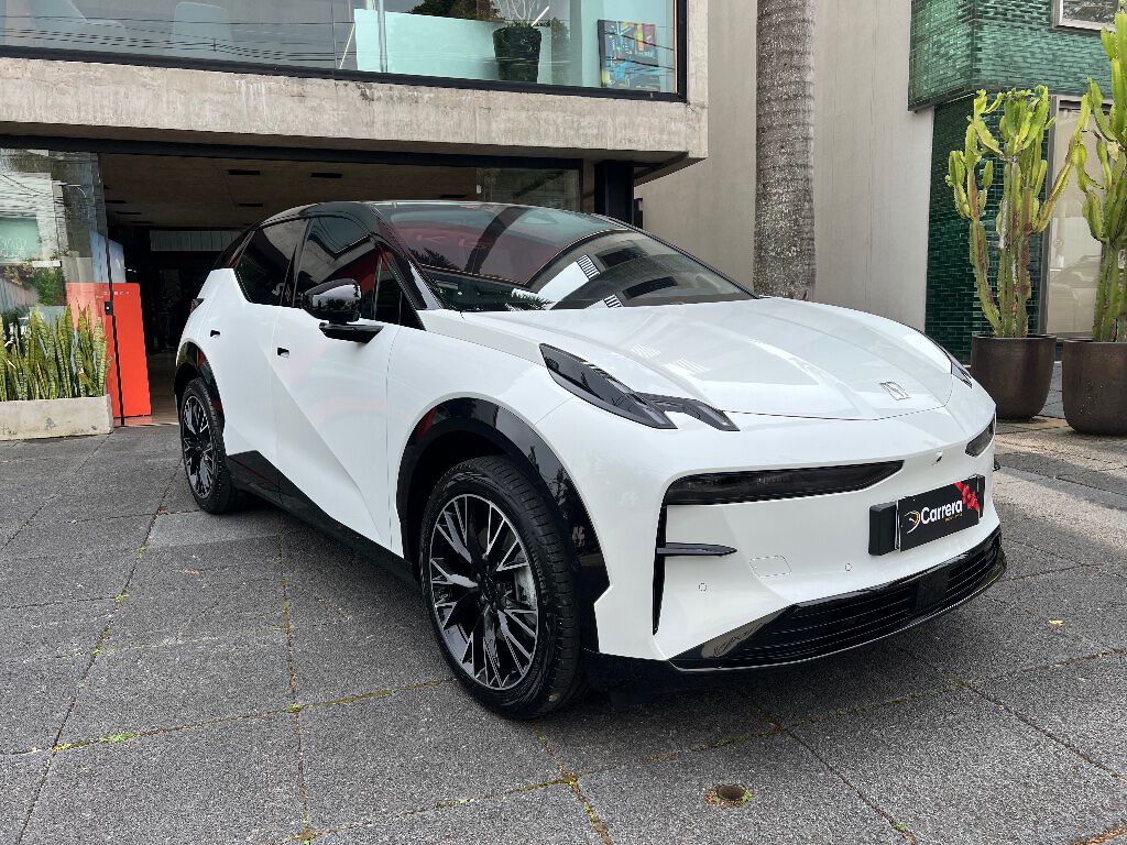 X 66 KW ELÉTRICO FLAGSHIP AWD