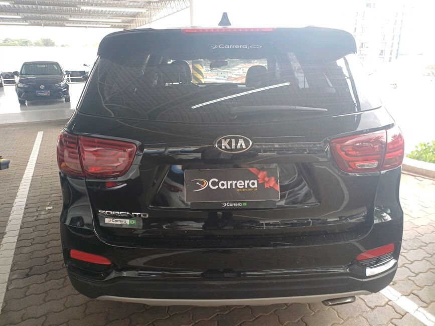 SORENTO 2.4 16V GASOLINA EX 7L AUTOMATICO