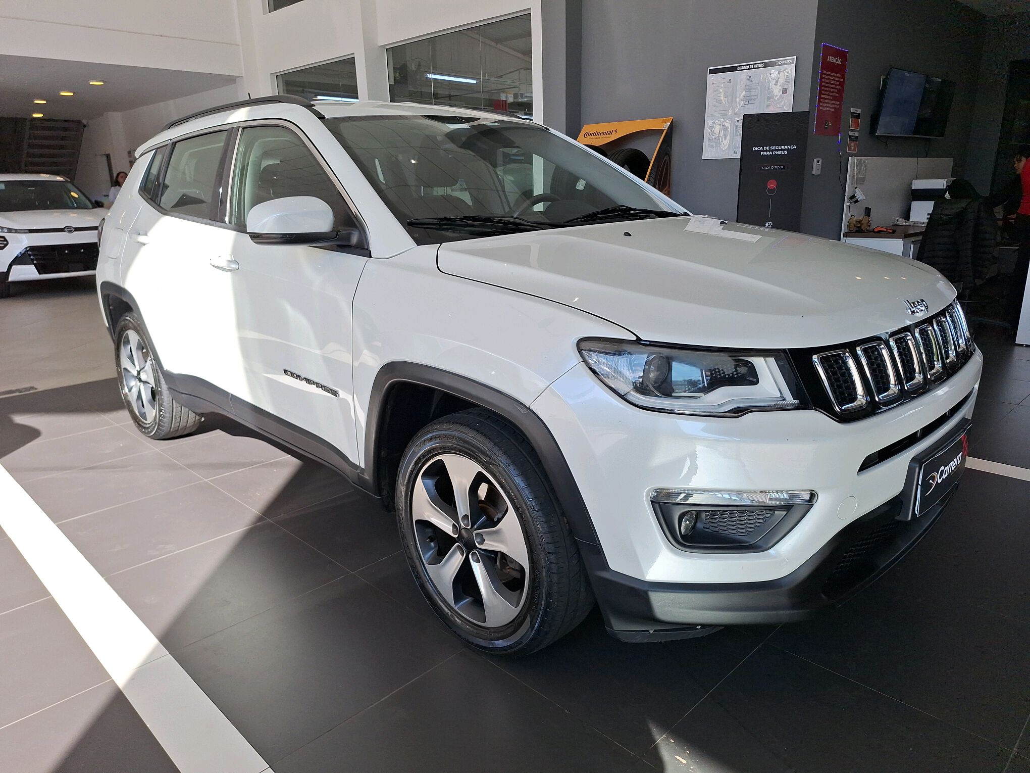 COMPASS 2.0 16V FLEX LONGITUDE AUTOMATICO