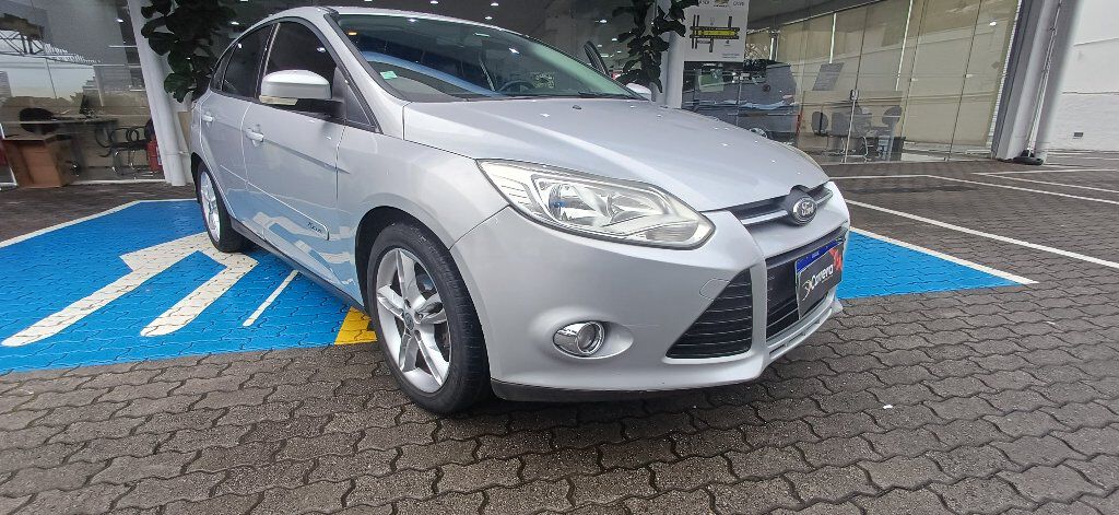 FOCUS 2.0 SE 16V FLEX 4P POWERSHIFT