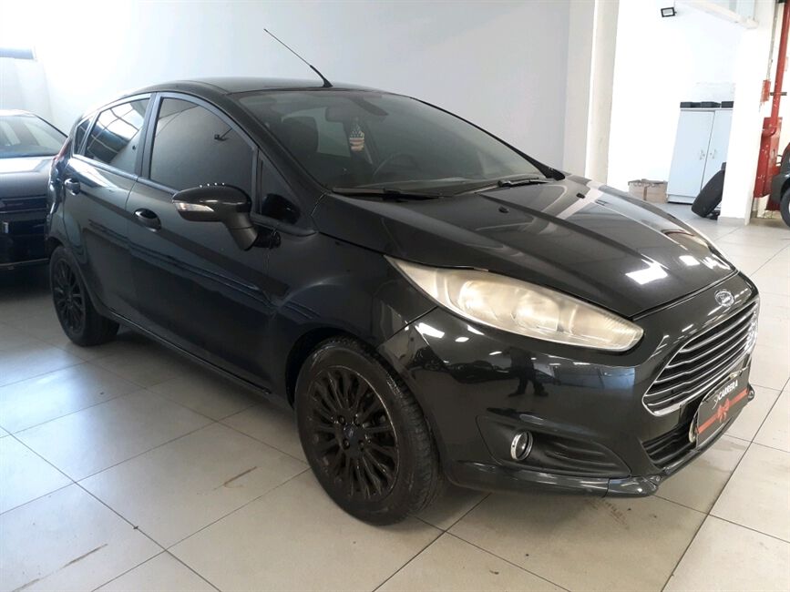 FIESTA 1.6 TITANIUM HATCH 16V FLEX 4P POWERSHIFT