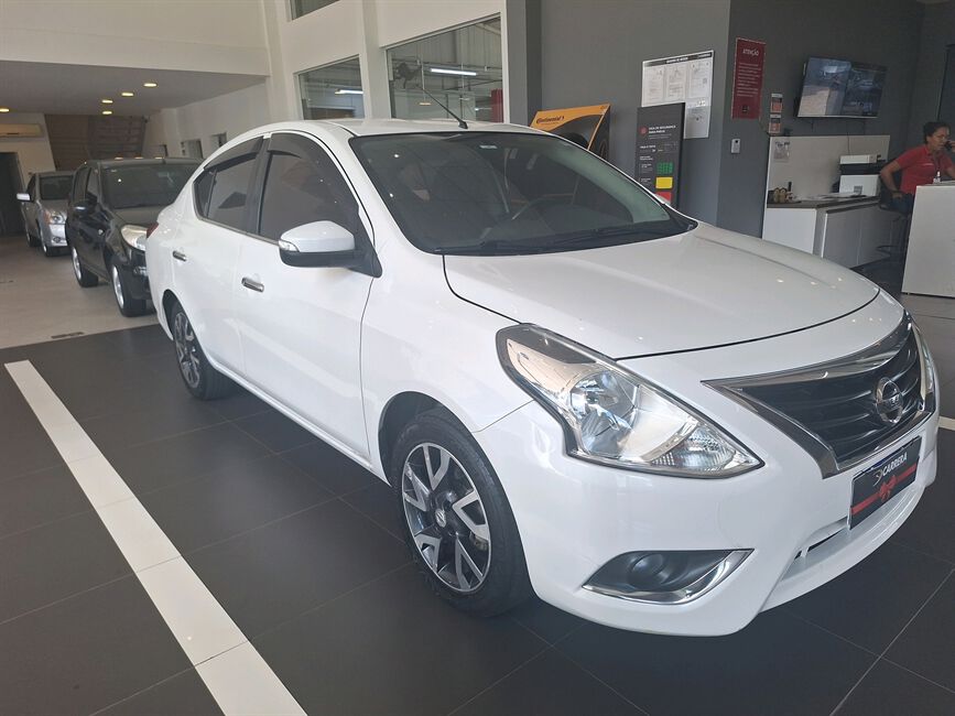 VERSA 1.6 16V FLEXSTART SL 4P XTRONIC