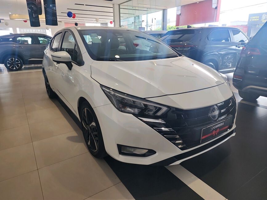 NOVO VERSA 1.6 EXCLUSIVE CVT
