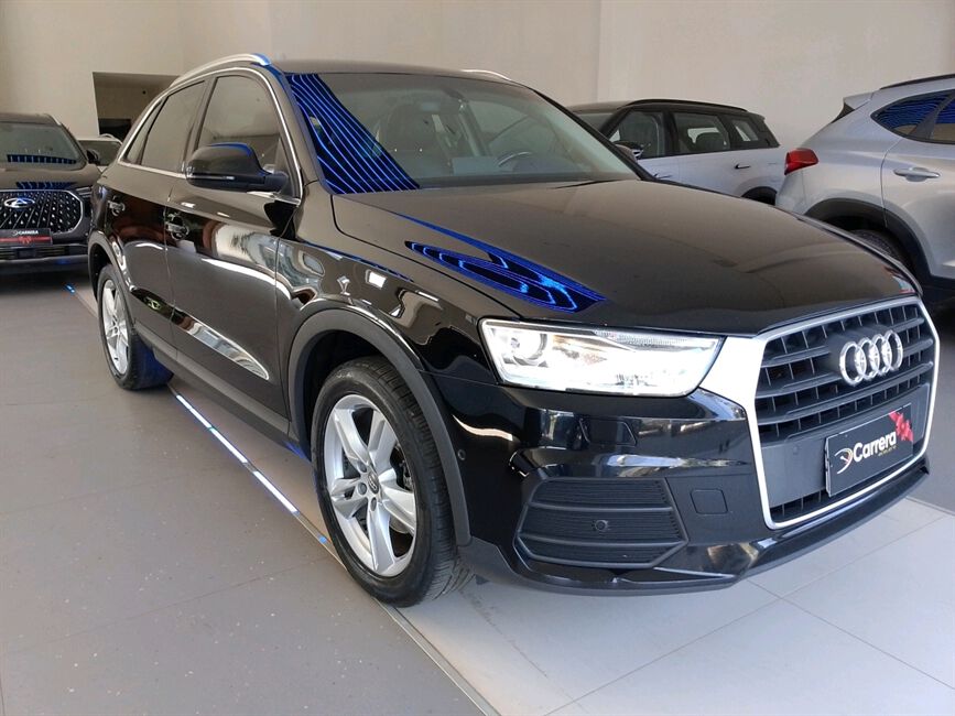Q3 1.4 TFSI AMBIENTE FLEX 4P S TRONIC