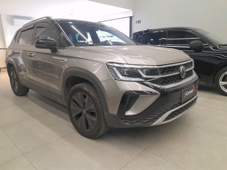 TAOS 1.4 250 TSI TOTAL FLEX HIGHLINE AUTOMÁTICO