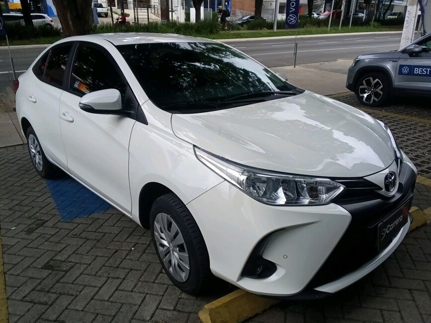 YARIS 1.5 16V FLEX SEDAN XL MULTIDRIVE