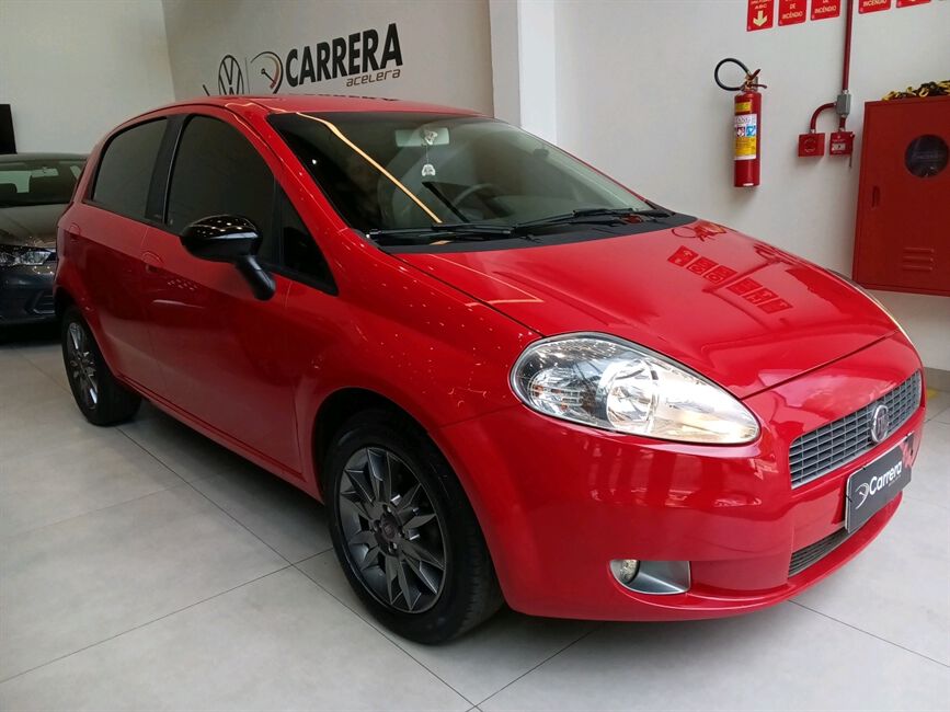 PUNTO 1.6 ESSENCE 16V FLEX 4P AUTOMATIZADO