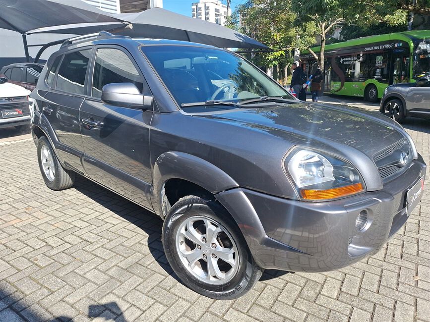 TUCSON 2.0 MPFI GLS 16V 143CV 2WD FLEX 4P AUTOMATI