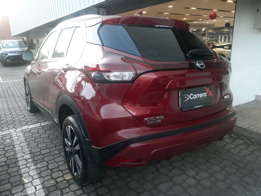 KICKS PLAY 1.6 16V FLEXSTART SENSE XTRONIC