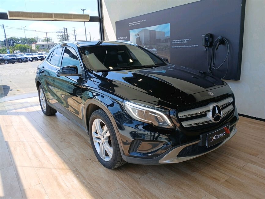 GLA 200 1.6 CGI VISION 16V TURBO GASOLINA 4P AUTOM