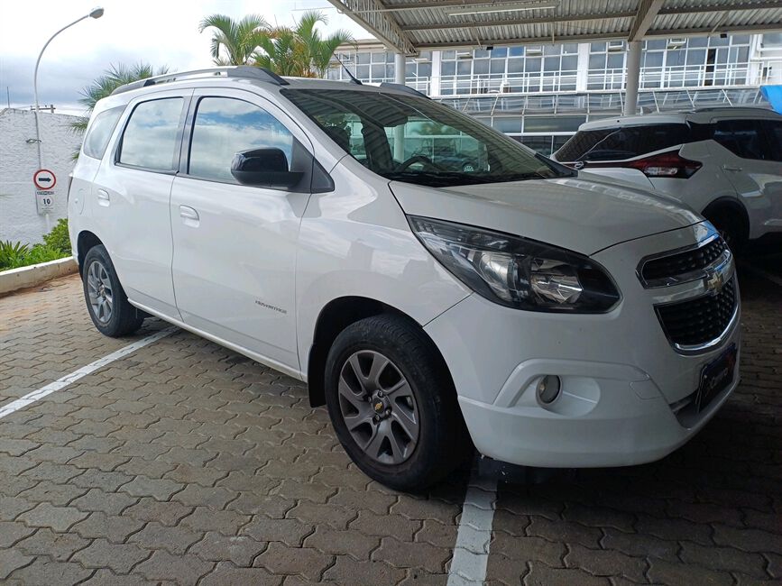 SPIN 1.8 ADVANTAGE 8V FLEX 4P AUTOMATICO