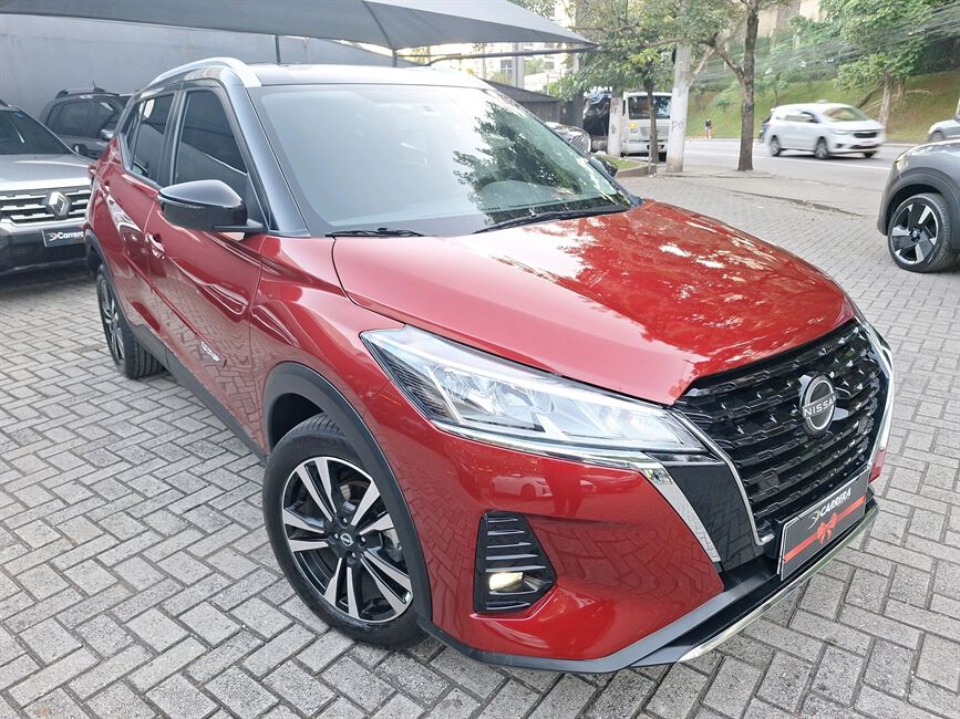 KICKS PLAY 1.6 16V FLEXSTART SENSE XTRONIC