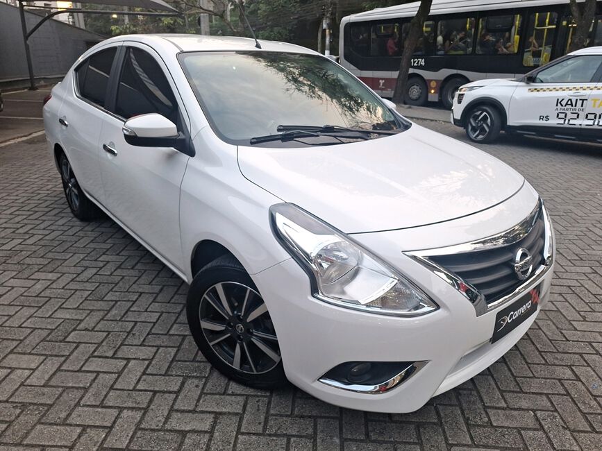 VERSA 1.6 16V FLEXSTART SL 4P XTRONIC