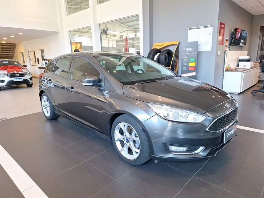 FOCUS 2.0 SE PLUS 16V FLEX 4P POWERSHIFT