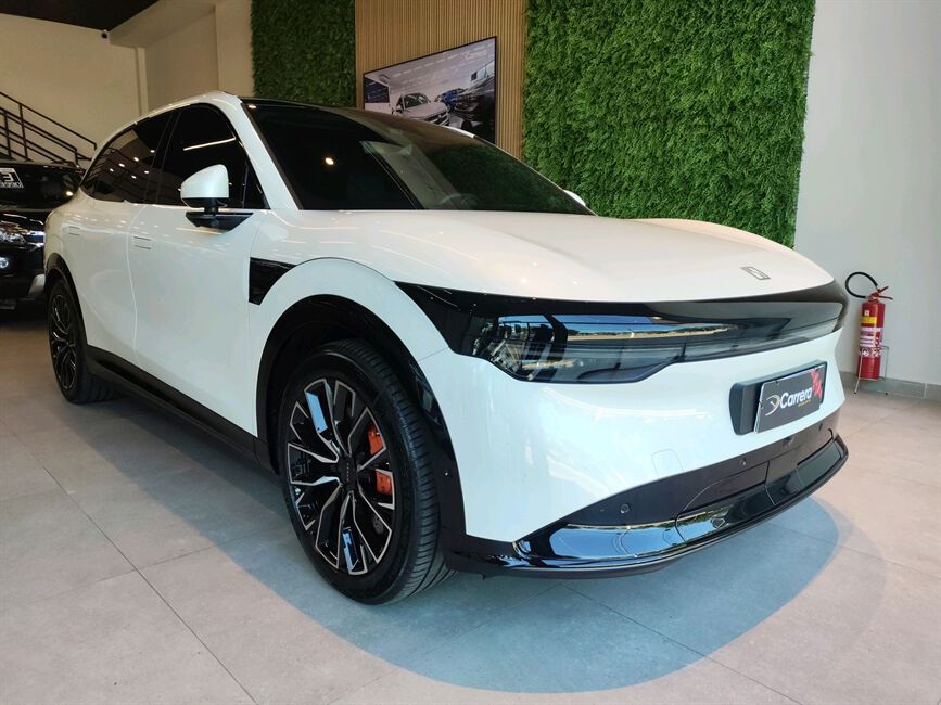 7X 100 KW ELÉTRICO FLAGSHIP AWD
