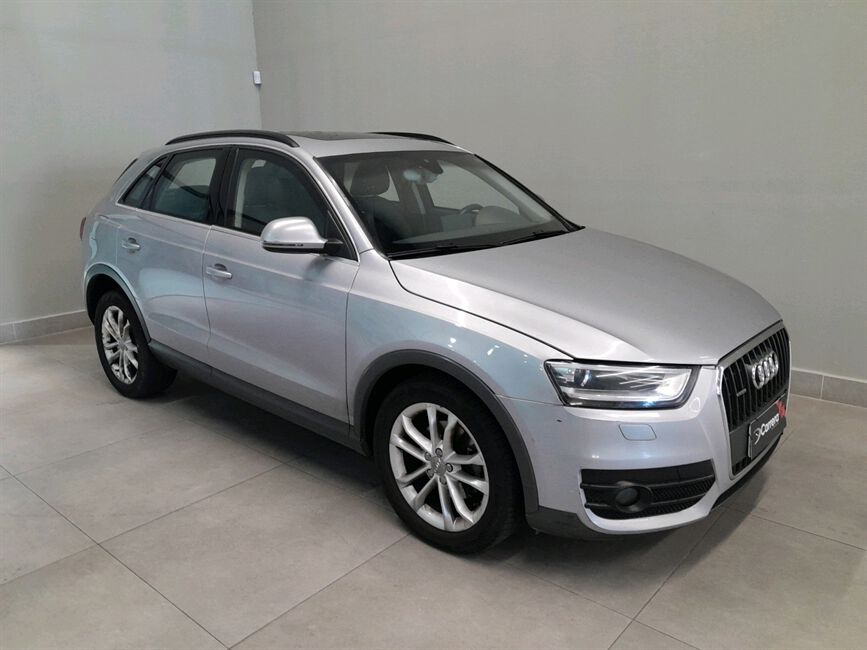 Q3 2.0 TFSI AMBIENTE QUATTRO 4P GASOLINA S TRONIC