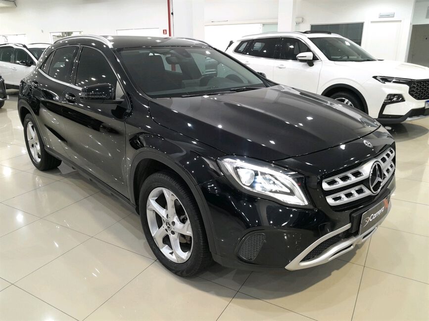 GLA 200 1.6 CGI FLEX ADVANCE 7G-DCT