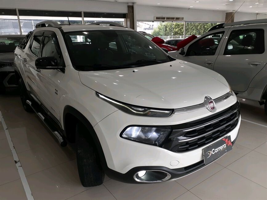 TORO 2.0 16V TURBO DIESEL VOLCANO 4WD AT9