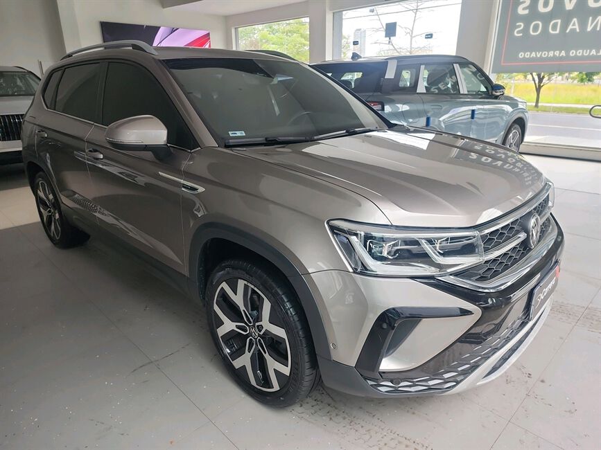 TAOS 1.4 250 TSI TOTAL FLEX HIGHLINE AUTOMÁTICO