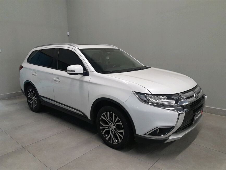 OUTLANDER 2.0 COMFORT 16V GASOLINA 4P AUTOMATICO
