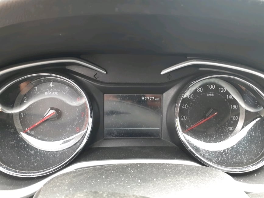 ONIX 1.0 TURBO FLEX PLUS LTZ AUTOMATICO