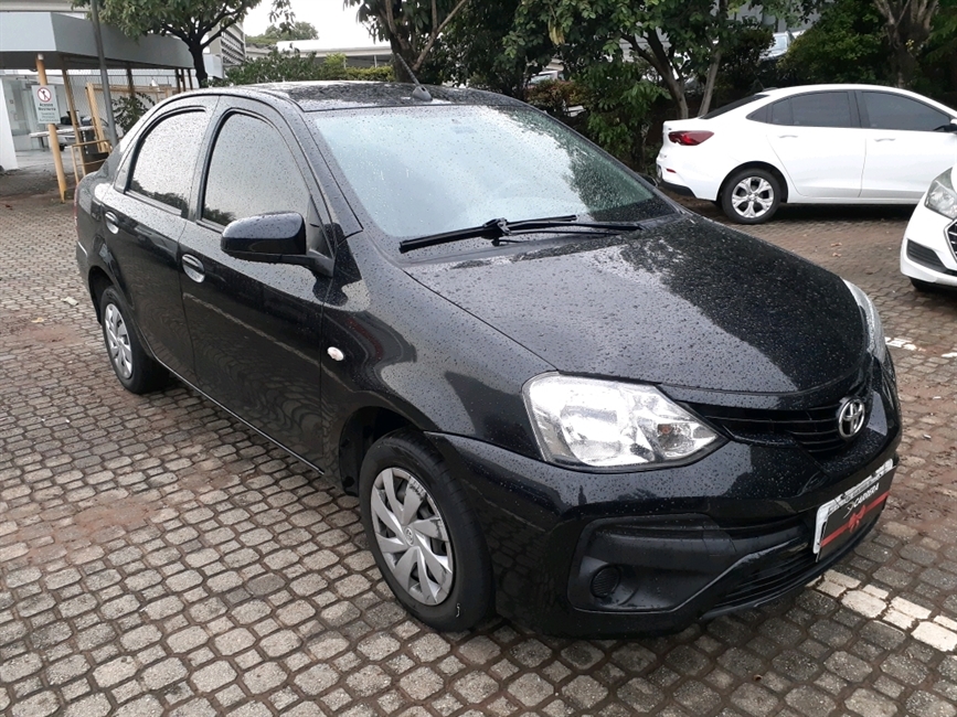 ETIOS 1.5 X SEDAN 16V FLEX 4P AUTOMATICO