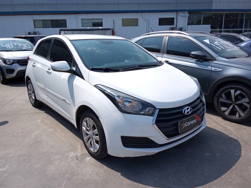 HB20 1.0 COMFORT PLUS 12V TURBO FLEX 4P MANUAL