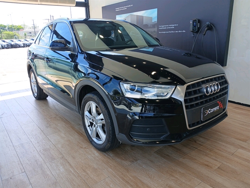 Q3 1.4 TFSI AMBIENTE FLEX 4P S TRONIC
