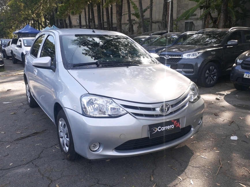 ETIOS 1.3 X 16V FLEX 4P MANUAL