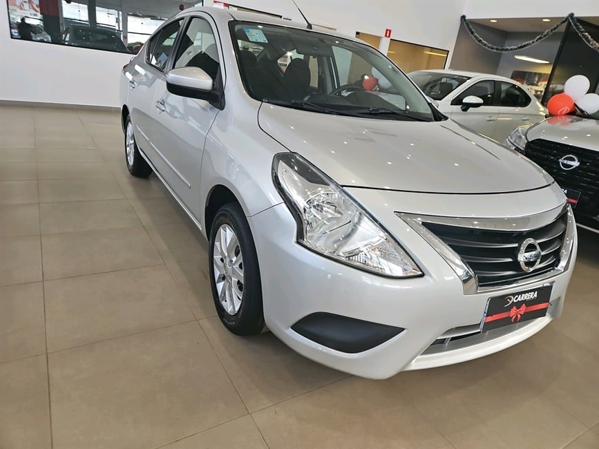 VERSA 1.6 16V FLEX SV 4P XTRONIC