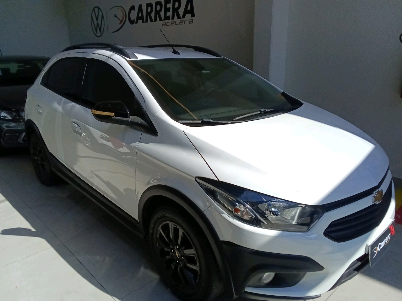 ONIX 1.4 MPFI ACTIV 8V FLEX 4P AUTOMATICO