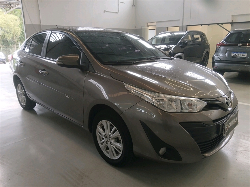 YARIS 1.5 16V FLEX SEDAN XL MULTIDRIVE