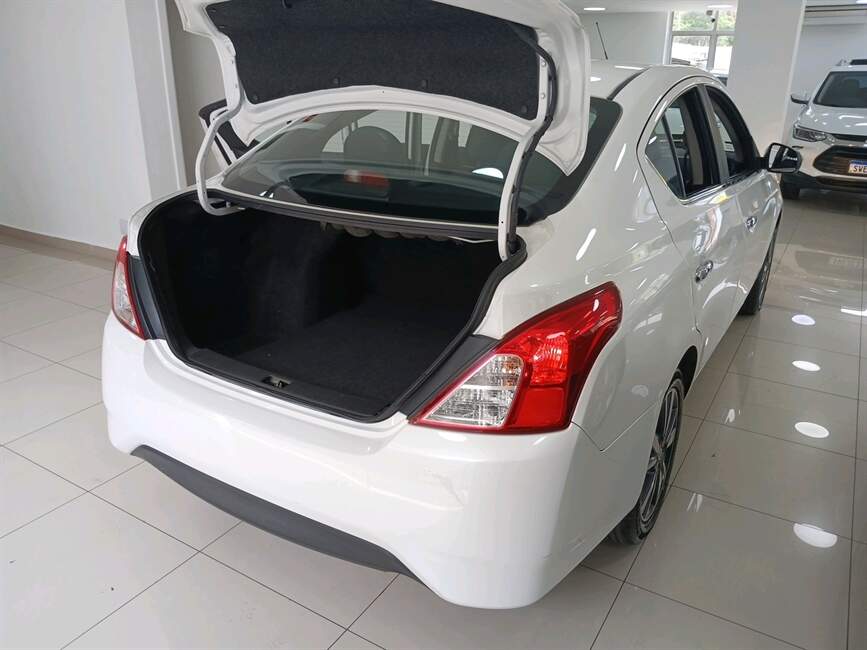 VERSA 1.6 16V FLEX SL 4P XTRONIC