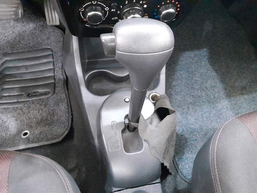 SANDERO 1.6 STEPWAY 16V FLEX 4P AUTOMATICO