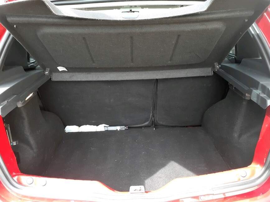 SANDERO 1.6 STEPWAY 16V FLEX 4P AUTOMATICO