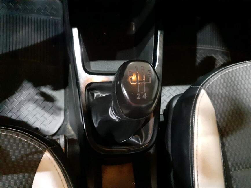KWID 1.0 12V SCE FLEX INTENSE MANUAL