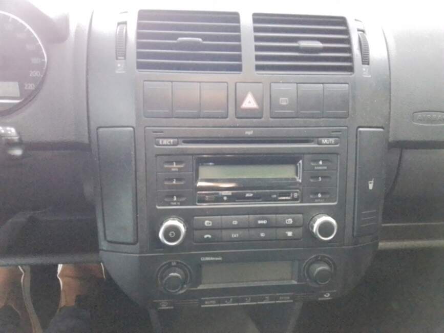 POLO SEDAN 1.6 I-MOTION TOTAL FLEX 4P