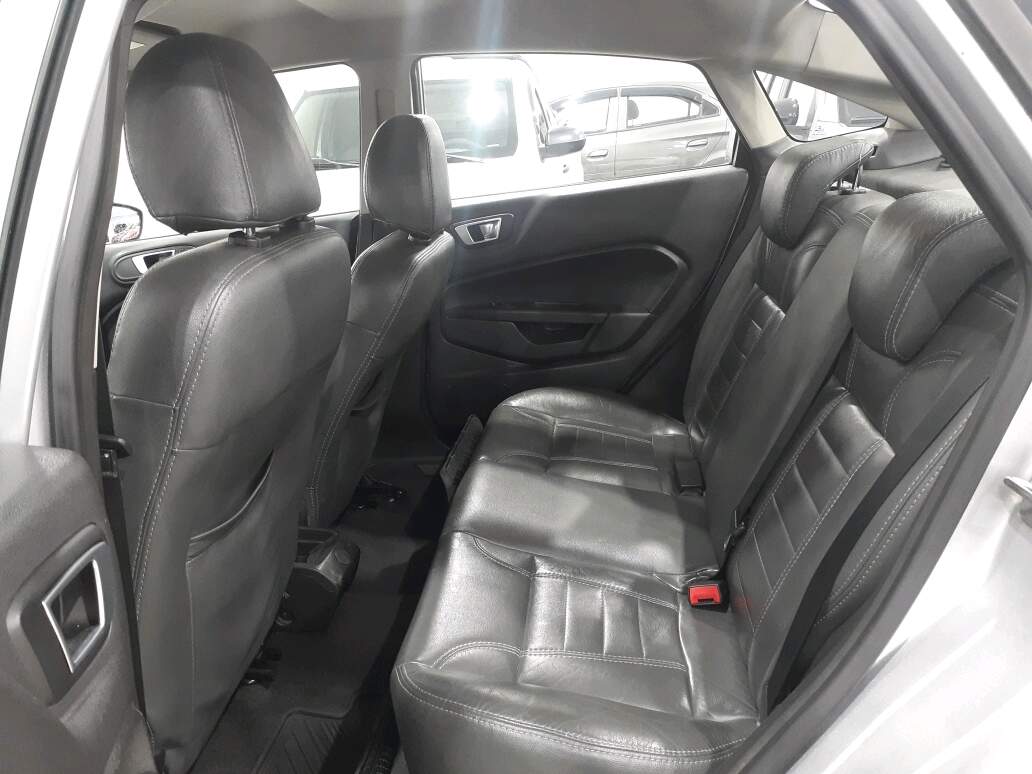 FIESTA 1.6 SE SEDAN 16V FLEX 4P POWERSHIFT