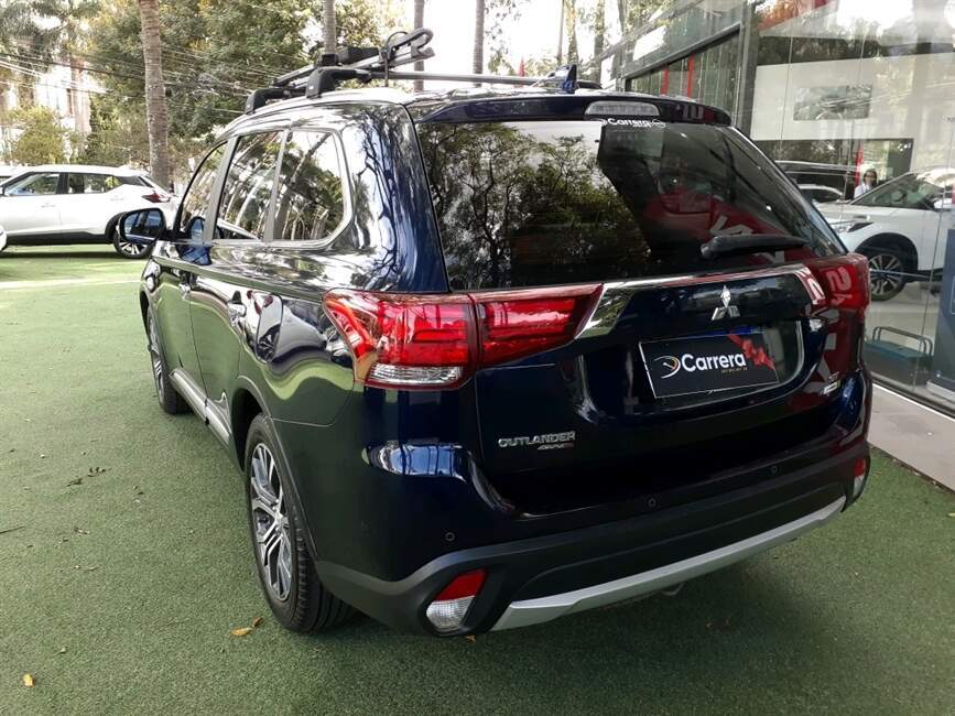 OUTLANDER 3.0 GT 4X4 V6 24V GASOLINA 4P AUTOMATICO
