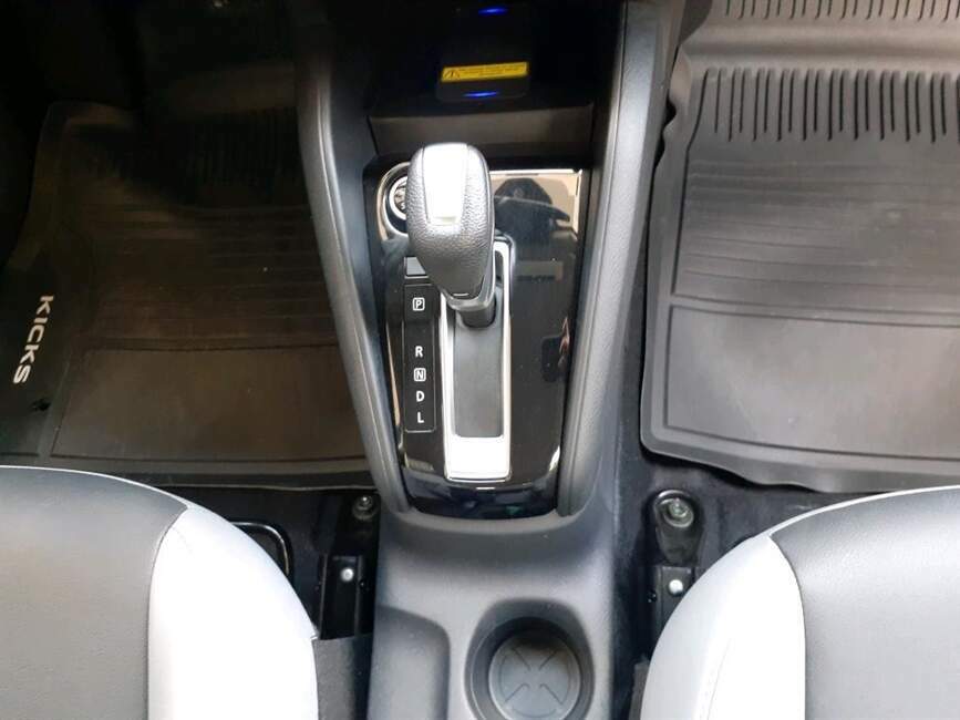 KICKS 1.6 CVT EXCLUSIVE CINZA P. TECH