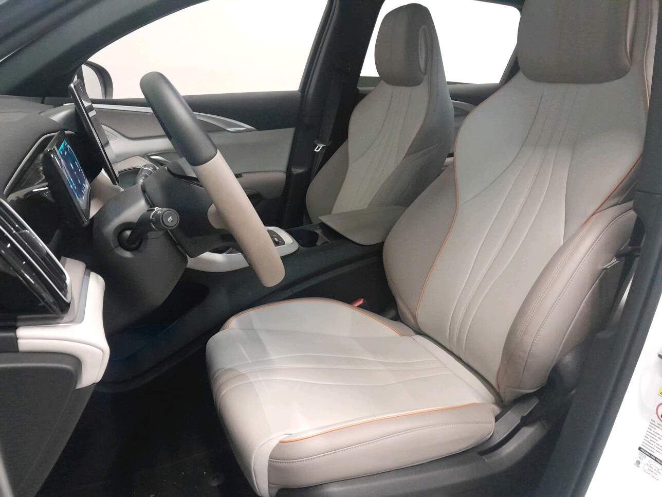 SONG PRO 1.5 DM-I HÍBRIDO GS AUTOMÁTICO