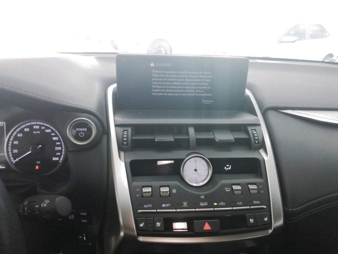 NX 300H 2.5 16V VVT-I HYBRID F-SPORT CVT AWD