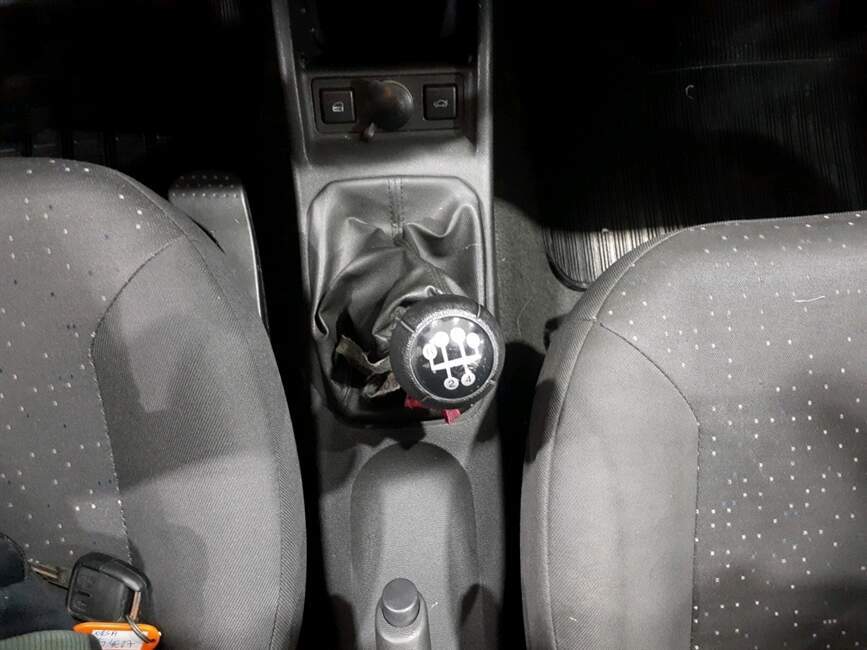CORSA 1.4 MPFI PREMIUM SEDAN 8V FLEX 4P MANUAL