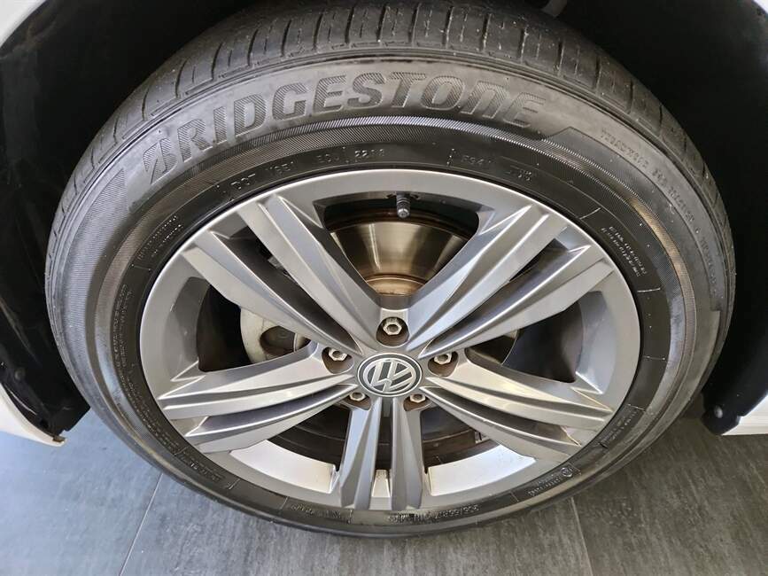 JETTA 1.4 250 TSI TOTAL FLEX R-LINE TIPTRONIC
